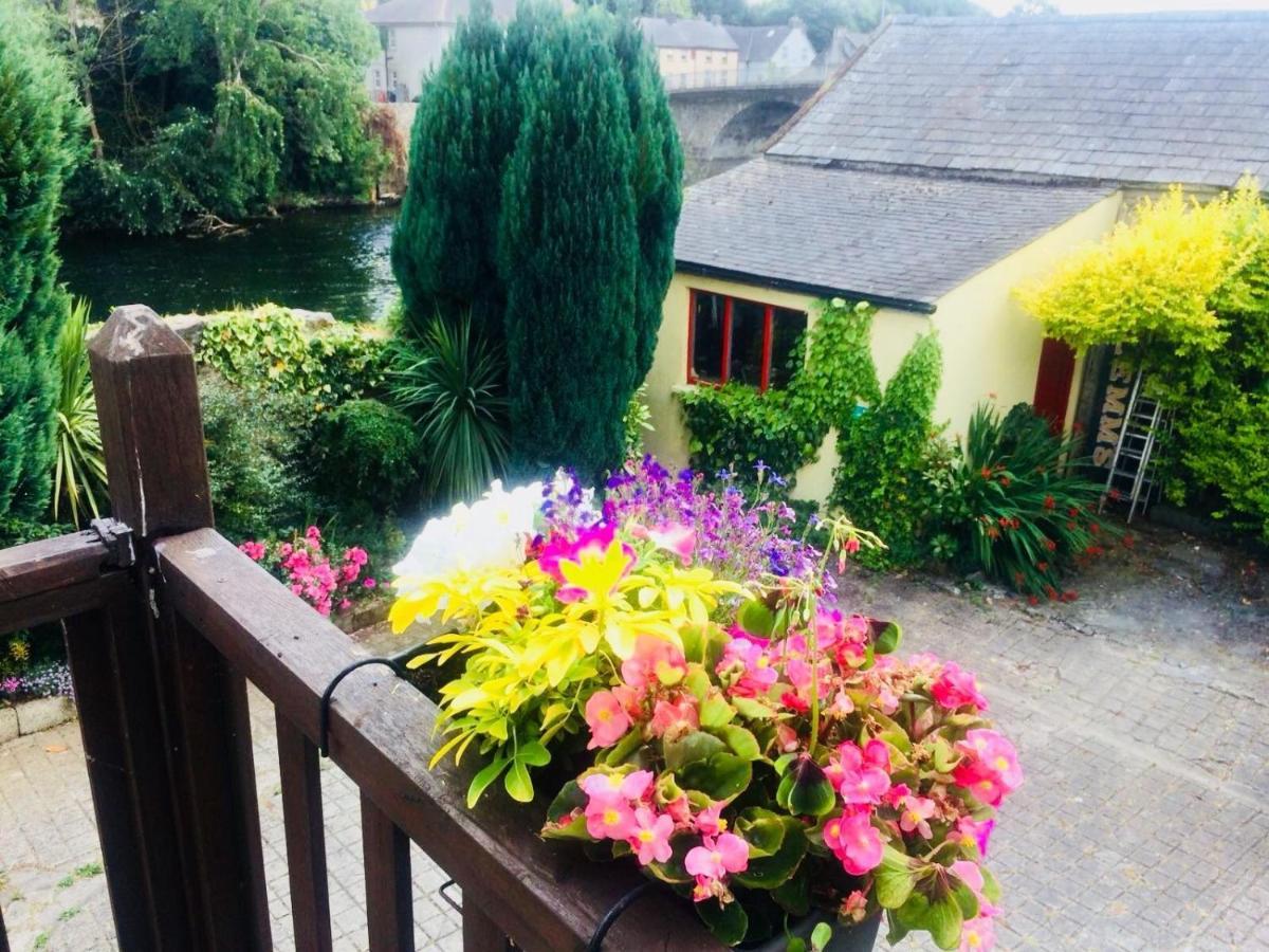 The Tower House B&B Thomastown  Bagian luar foto