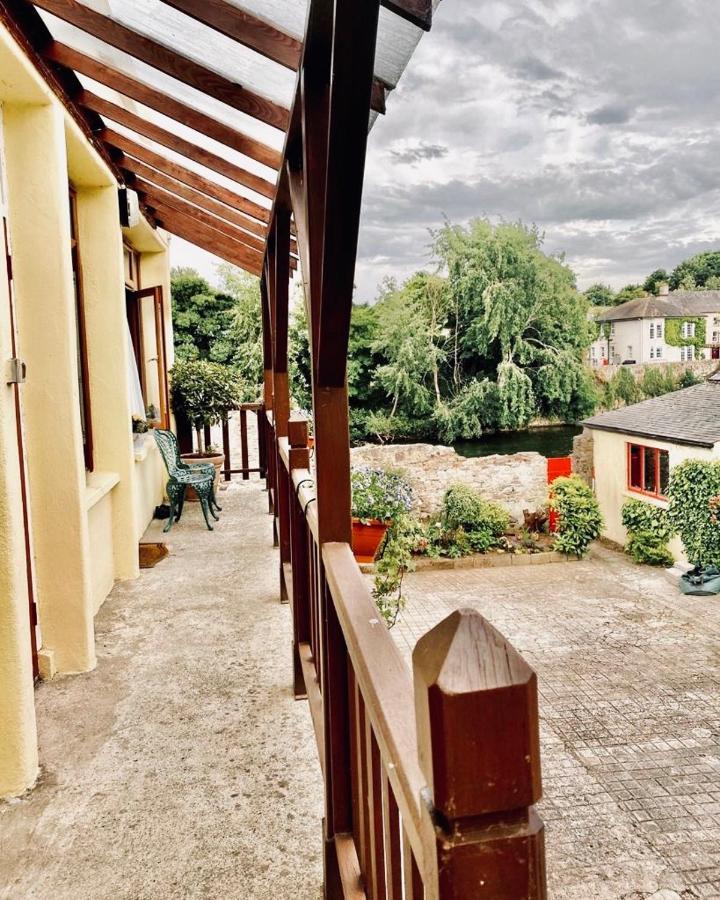 The Tower House B&B Thomastown  Bagian luar foto
