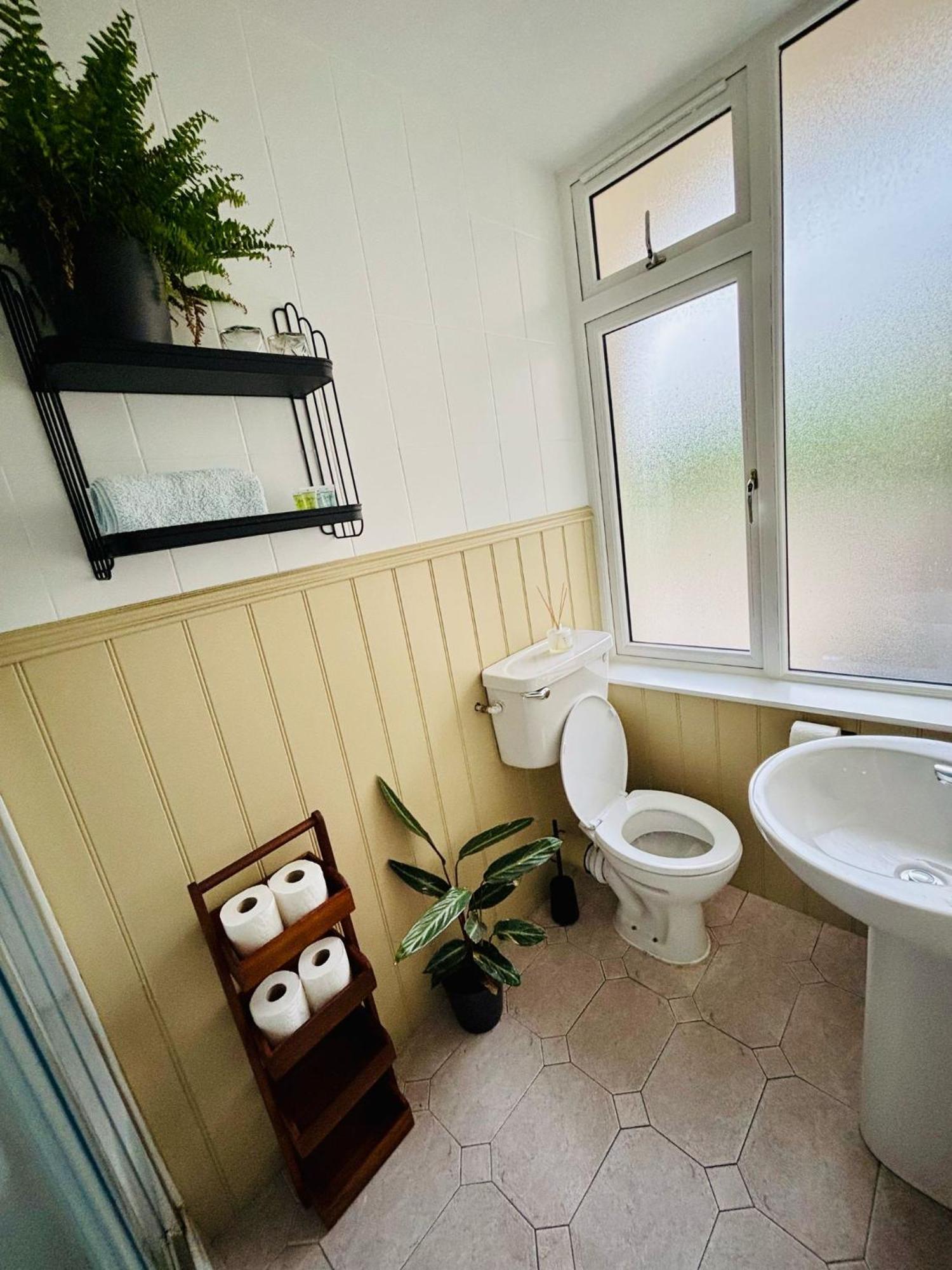 The Tower House B&B Thomastown  Bagian luar foto